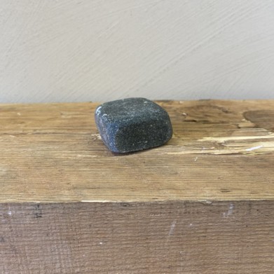GALET DE GRANIT PETIT MODÈLE