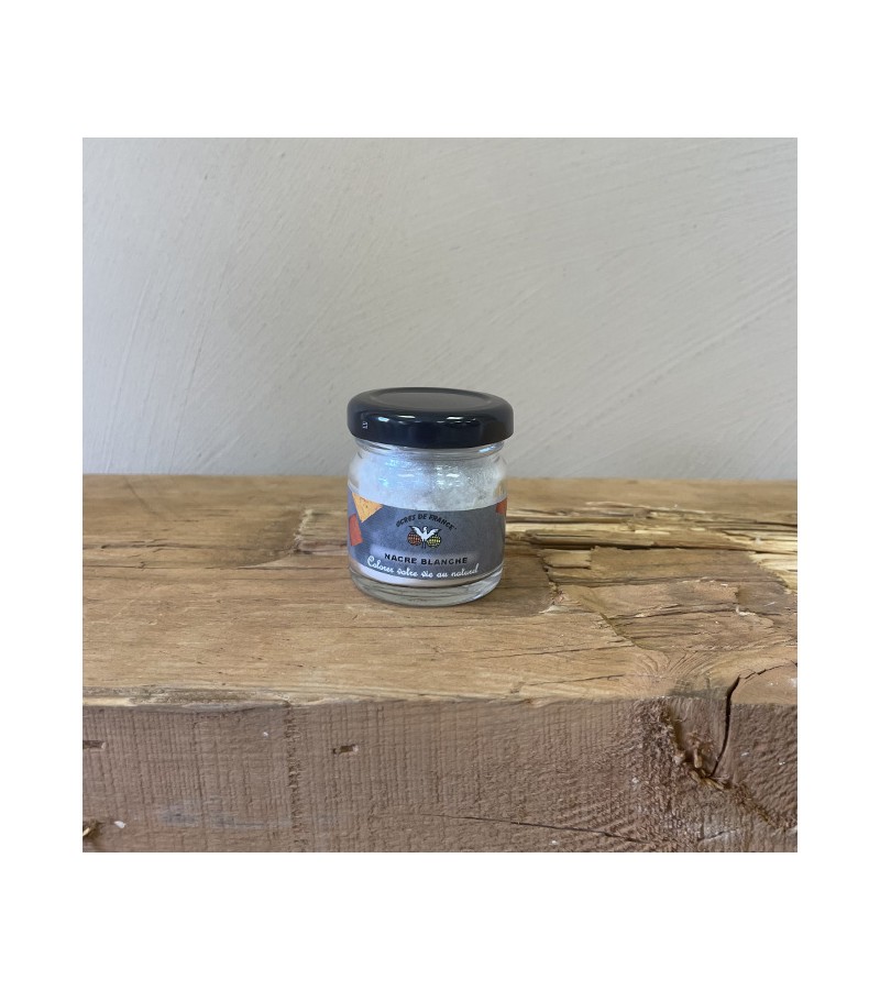 WHITE PEARLESCENT POWDER