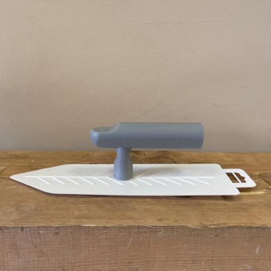 PETIT PLATOIR EN PLASTIQUE (24x8cm)